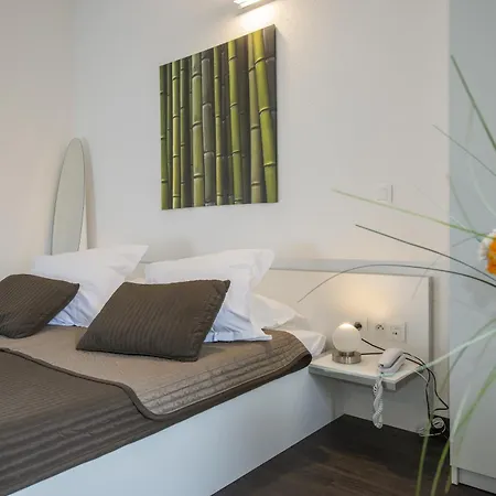 Hotel Des Capucins Le Puy-en-Velay